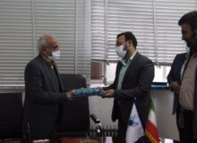 برگزاری آئین تکریم و معارفه رئیس دانشکده مهارت و کارآفرینی یزد